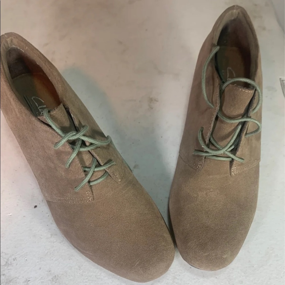 Clarks Booties - Picture 2 of 4